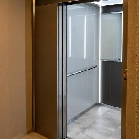 Altstadt-hotel 2*