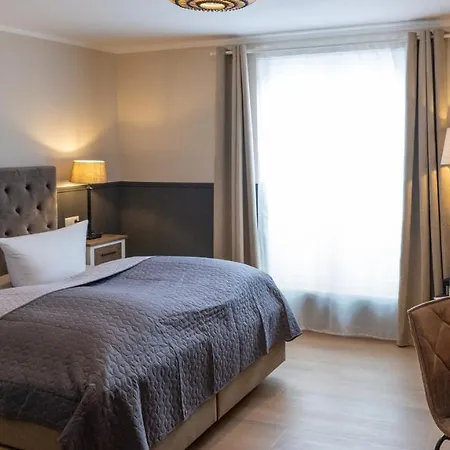 Altstadt-hotel Hotell